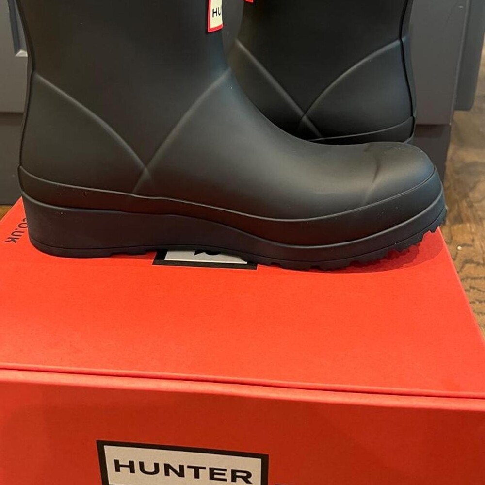 Hunter Women's Black Rain Boots